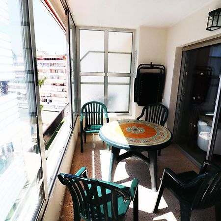 Apartment 2 Bedrooms, 250M Levante Beach Бенидорм Екстериор снимка