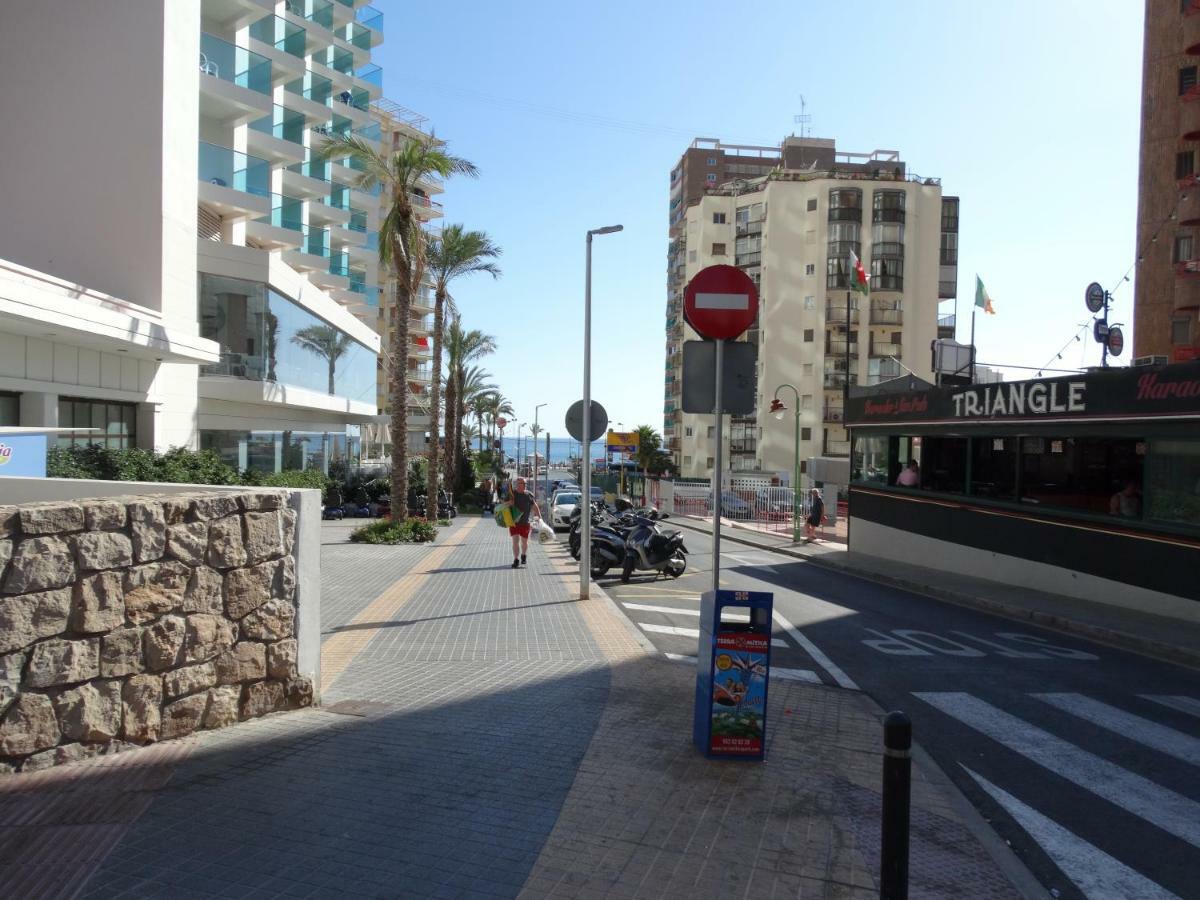 Apartment 2 Bedrooms, 250M Levante Beach Бенидорм Екстериор снимка